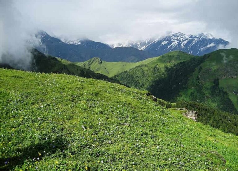 25 Best Treks in Uttarakhand - Shikhar Travels India