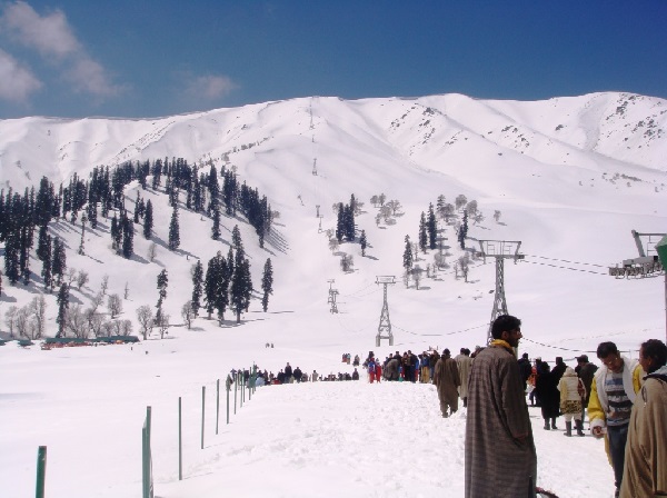 Gulmarg Skiing Tour