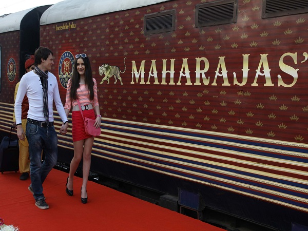 The Indian Panorama - Maharajas Express